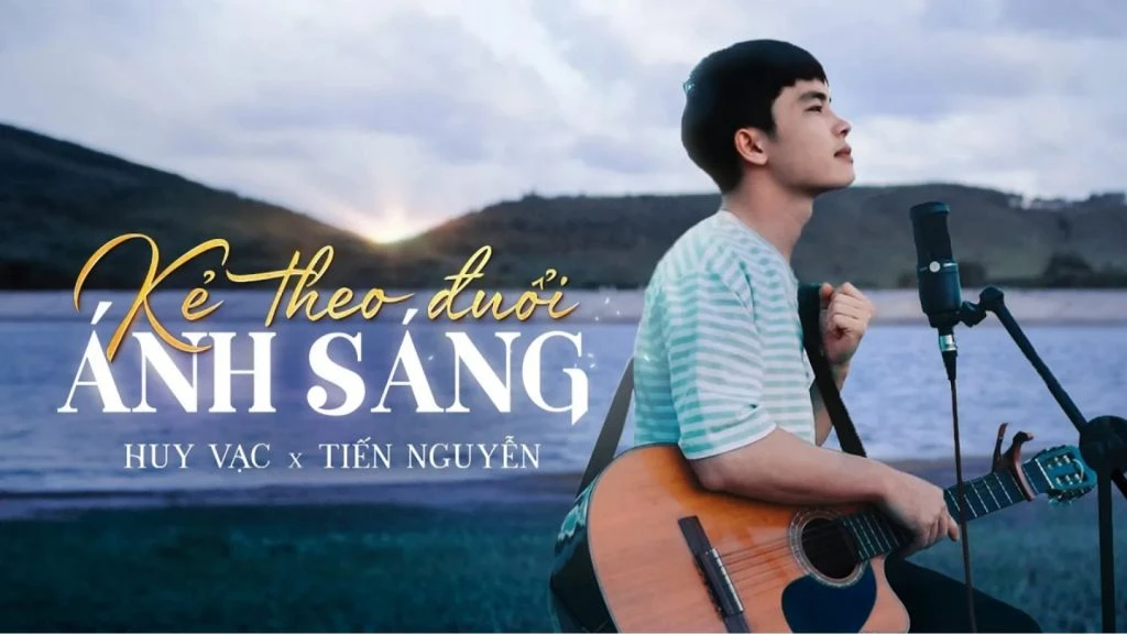 Lời bài hát huy vạc kẻ theo đuổi ánh sáng rực rỡ